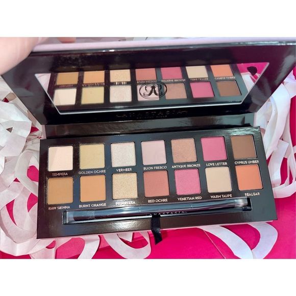 Anastasia Beverly Hills - Modern Renaissance - Picture 6 of 6